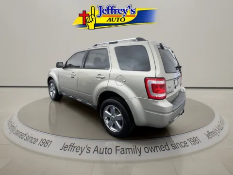Photos of 2011 FORD ESCAPE LIMITED for sale in Scottsburg, IN at Jeffrey's Auto Exchange, Inc.