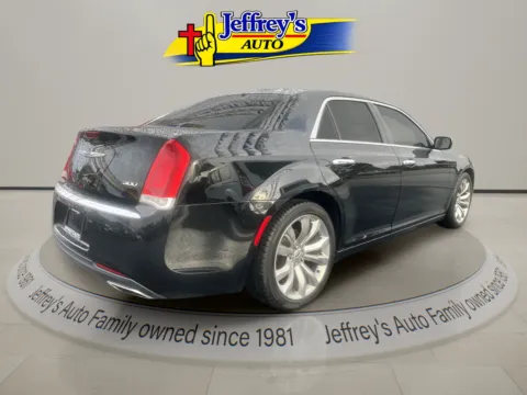 Another view of 2019 CHRYSLER 300 LIMITED for sale in Scottsburg, IN at Jeffrey's Auto Exchange, Inc.