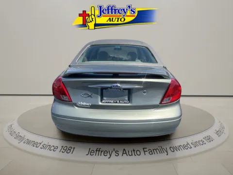 Photos of 2002 FORD TAURUS SE for sale in Scottsburg, IN at Jeffrey's Auto Exchange, Inc.