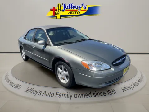 Another view of 2002 FORD TAURUS SE for sale in Scottsburg, IN at Jeffrey's Auto Exchange, Inc.