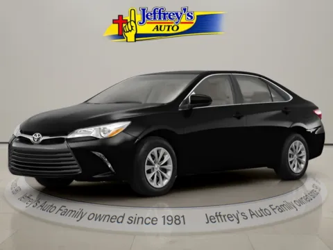 Black 2015 TOYOTA CAMRY LE for sale in Scottsburg, IN