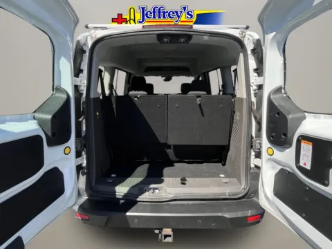More photos of 2022 FORD TRANSIT CONNECT XL at Jeffrey's Auto Exchange, Inc., IN