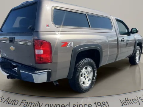 More photos of 2012 CHEVROLET SILVERADO 1500 LT at Jeffrey's Auto Exchange, Inc., IN