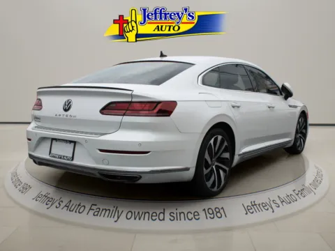 More photos of 2021 VOLKSWAGEN ARTEON SEL R-LINE at Jeffrey's Auto Exchange, Inc., IN