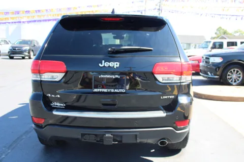 Another view of 2015 JEEP GRAND CHEROKEE LAREDO for sale in Scottsburg, IN at Jeffrey's Auto Exchange, Inc.