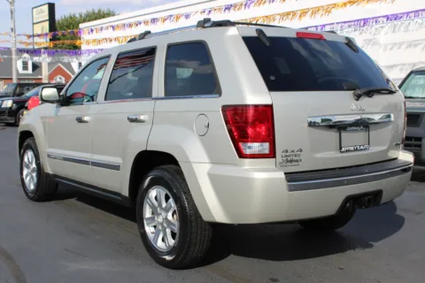 Photos of 2010 JEEP GRAND CHEROKEE LIMITED for sale in Scottsburg, IN at Jeffrey's Auto Exchange, Inc.