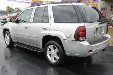 Another view of 2008 CHEVROLET TRAILBLAZER LS FLEET1 for sale in Scottsburg, IN at Jeffrey's Auto Exchange, Inc.