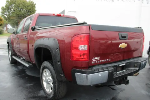 Photos of 2013 CHEVROLET SILVERADO 2500H LT for sale in Scottsburg, IN at Jeffrey's Auto Exchange, Inc.