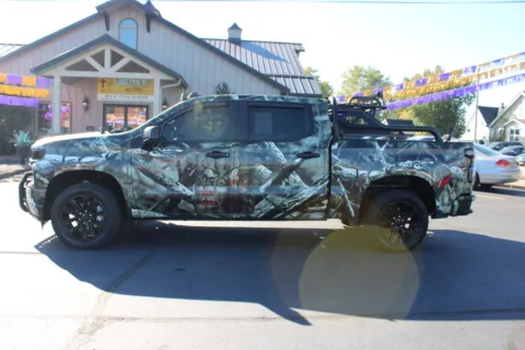 Photos of 2019 CHEVROLET SILVERADO 1500 CUSTOM for sale in Scottsburg, IN at Jeffrey's Auto Exchange, Inc.