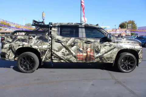 More photos of 2019 CHEVROLET SILVERADO 1500 CUSTOM at Jeffrey's Auto Exchange, Inc., IN