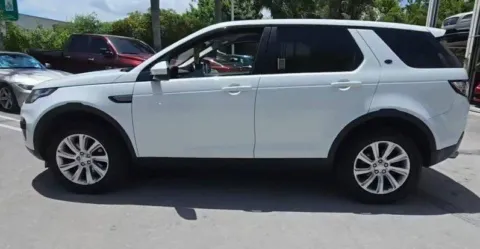 More photos of 2019 Land Rover Discovery Sport SE at Smart Chevrolet, NC