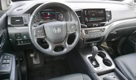 More photos of 2019 Honda Pilot EX-L at Smart Chevrolet, NC