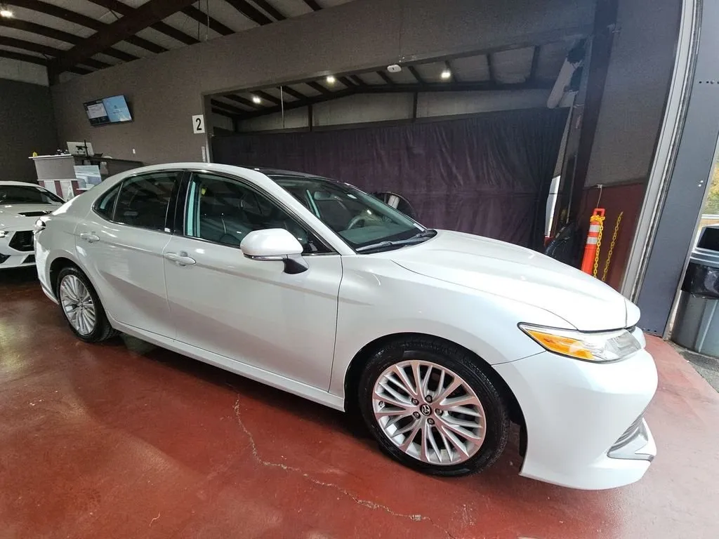 White 2019 Toyota Camry XLE for sale in Madison, NC