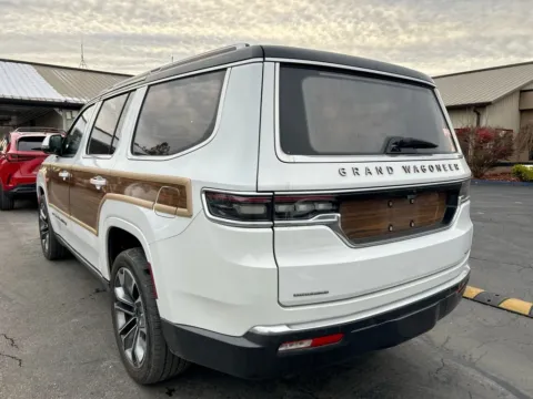 Another view of 2022 Jeep Grand Wagoneer Series III for sale in Madison, NC at Smart Chevrolet