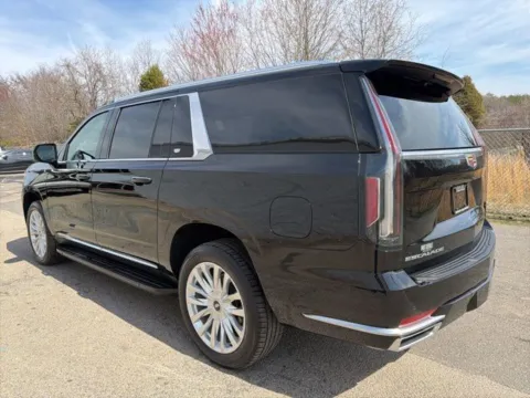 More photos of 2022 Cadillac Escalade ESV Luxury at Smart Chevrolet, NC