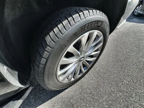 More photos of 2022 Cadillac Escalade ESV Luxury at Smart Chevrolet, NC