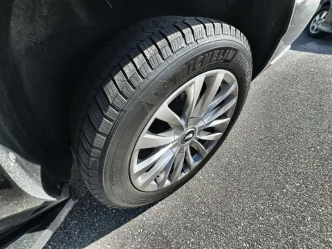 More photos of 2022 Cadillac Escalade ESV Luxury at Smart Chevrolet, NC