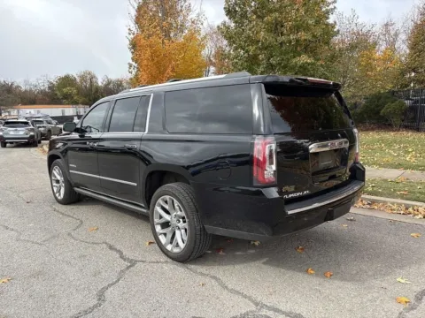 More photos of 2020 GMC Yukon XL Denali at Smart Chevrolet, NC