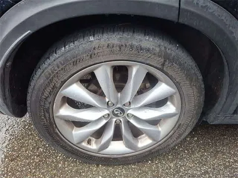 More photos of 2019 INFINITI QX50 LUXE at Smart Chevrolet, NC