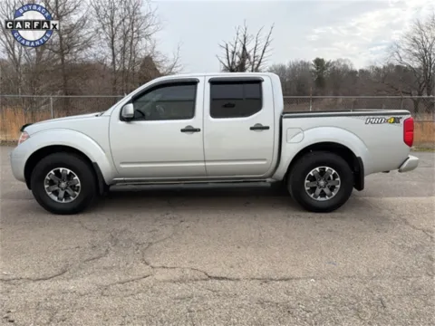 More photos of 2018 Nissan Frontier PRO-4X at Smart Chevrolet, NC
