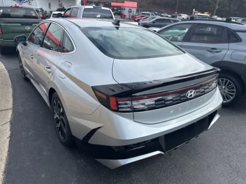 More photos of 2025 Hyundai Sonata SEL at Smart Chevrolet, NC