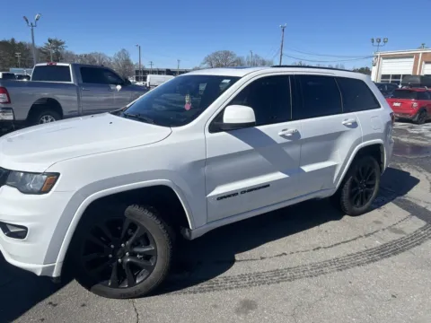 Photos of 2018 Jeep Grand Cherokee Altitude for sale in Madison, NC at Smart Chevrolet