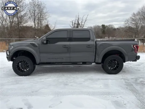 More photos of 2020 Ford F-150 Raptor at Smart Chevrolet, NC