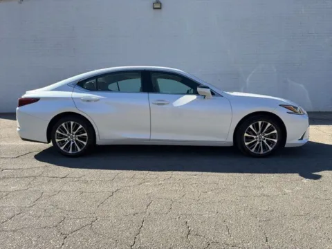 White 2019 Lexus ES 350 Luxury for sale in Madison, NC