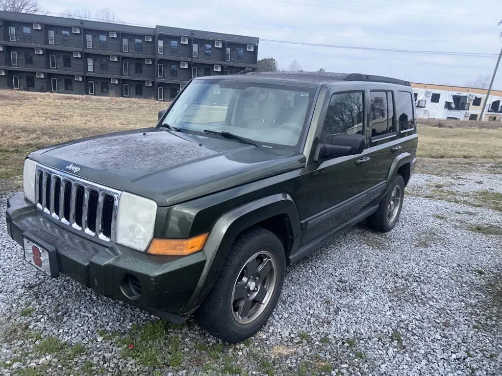 Green 2008 Jeep Commander Sport for sale in Madison, NC