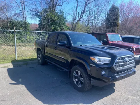 Black 2017 Toyota Tacoma for sale in Madison, NC
