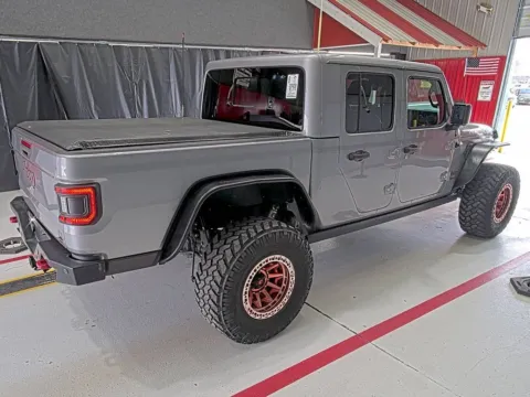 More photos of 2020 Jeep Gladiator Rubicon at Smart Chevrolet, NC