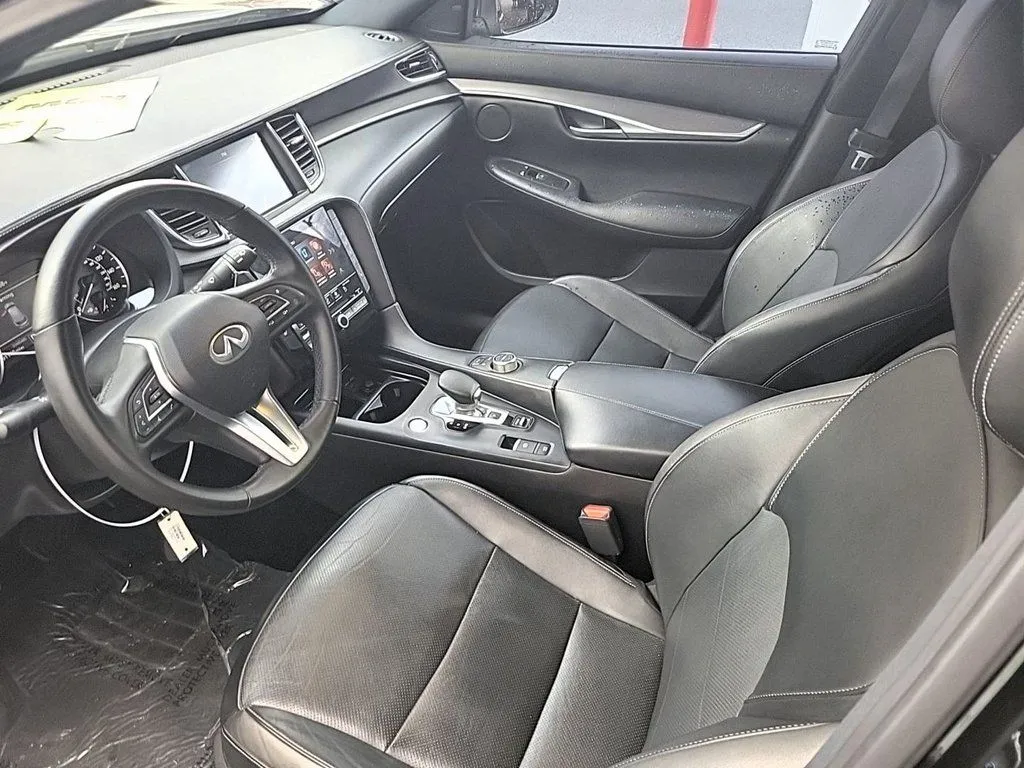 Black 2022 INFINITI QX50 LUXE for sale in Madison, NC