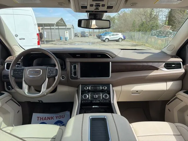 2022 GMC Yukon XL Denali - Photo 25