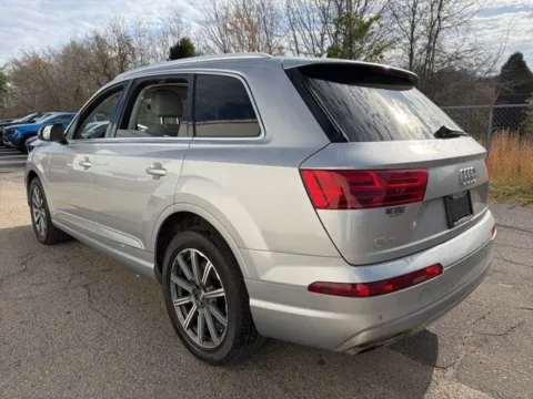More photos of 2019 Audi Q7 45 Premium Plus at Smart Chevrolet, NC