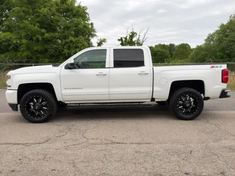 More photos of 2018 Chevrolet Silverado 1500 LT at Smart Chevrolet, NC