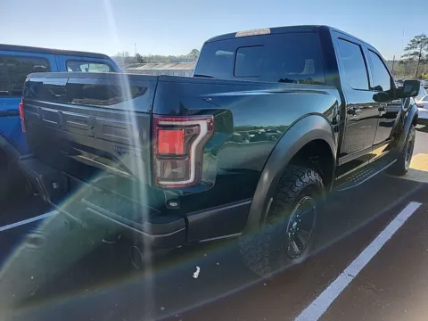 More photos of 2018 Ford F-150 Raptor at Smart Chevrolet, NC