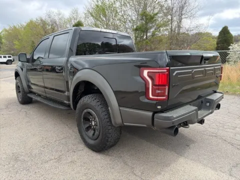 More photos of 2018 Ford F-150 Raptor at Smart Chevrolet, NC
