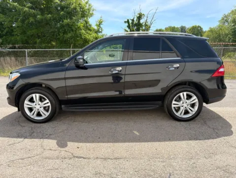 More photos of 2013 Mercedes-Benz M-Class ML 350 at Smart Chevrolet, NC