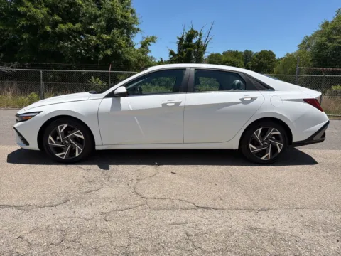 More photos of 2025 Hyundai Elantra Limited at Smart Chevrolet, NC