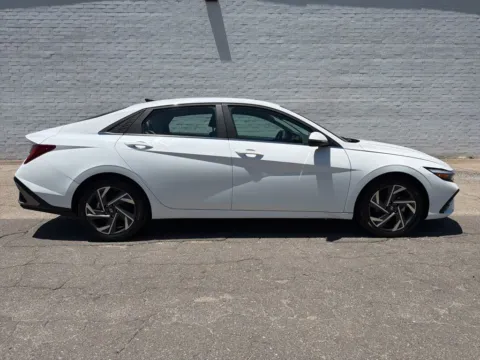 White 2025 Hyundai Elantra Limited for sale in Madison, NC