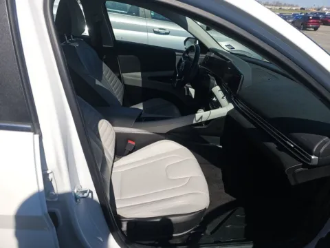 Another view of 2025 Hyundai Elantra Limited for sale in Madison, NC at Smart Chevrolet