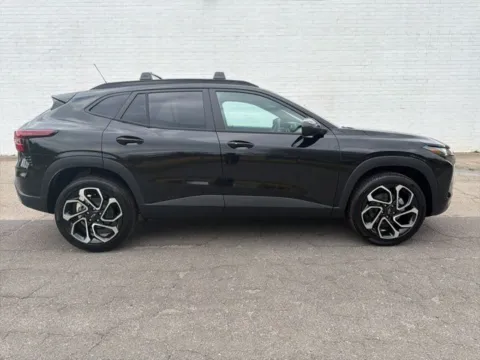 Black 2026 Chevrolet Trax 2RS for sale in Madison, NC