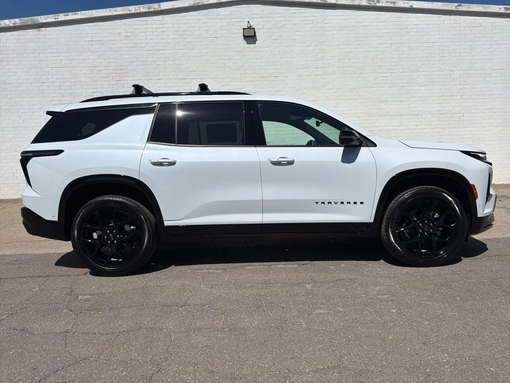 White 2026 Chevrolet Traverse RS for sale in Madison, NC