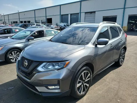 Gray 2018 Nissan Rogue SL for sale in Madison, NC