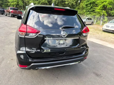More photos of 2017 Nissan Rogue SL at Smart Chevrolet, NC
