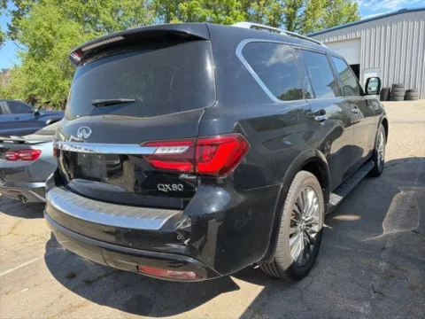 More photos of 2018 INFINITI QX80 at Smart Chevrolet, NC