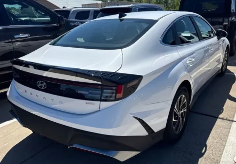 More photos of 2026 Hyundai Sonata Hybrid Blue at Smart Chevrolet, NC