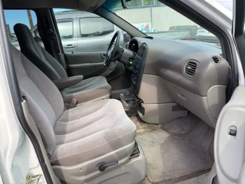 More photos of 2003 Dodge Grand Caravan Sport at Smart Chevrolet, NC