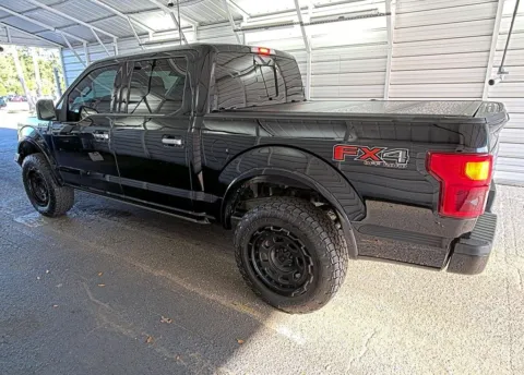 More photos of 2018 Ford F-150 Platinum at Smart Chevrolet, NC