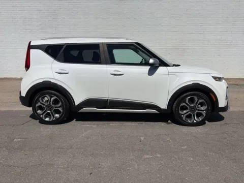 White 2020 Kia Soul X-Line for sale in Madison, NC